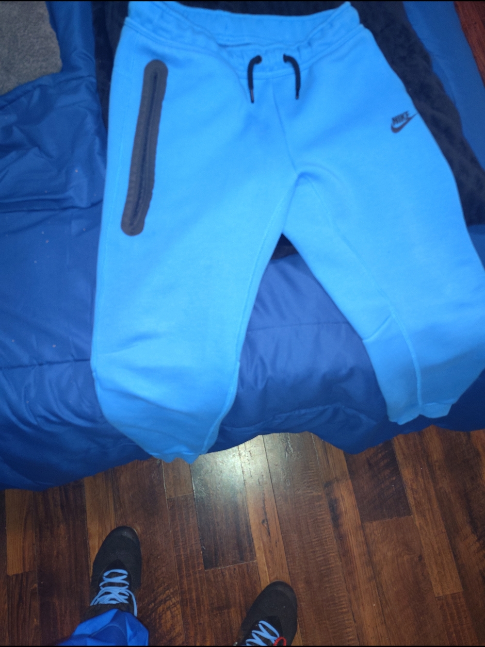 Nike Bright Blue Men’s Jogger Sweatpants with Black Accents - Picture 2 of 2